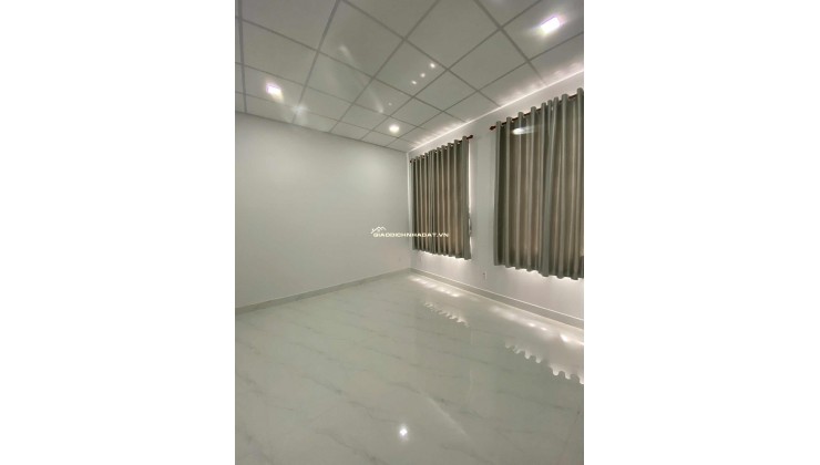 Bán nhà sát căn mặt tiền đường Tỉnh Lộ 10, DT 63m2, xây mới 1 trệt, 1 lầu